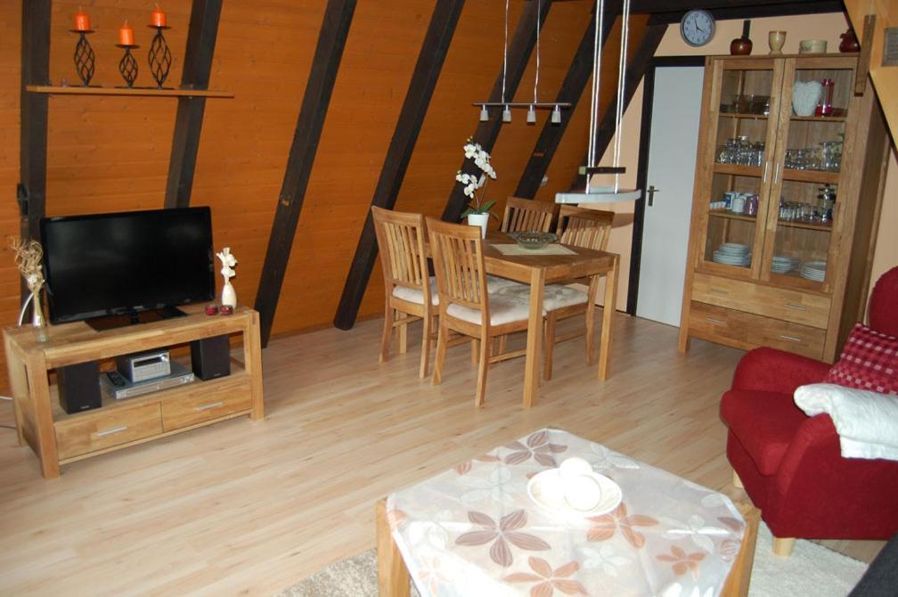 Ferienhaus Mit Seeblick วัลด์เคอร์เชิน ภายนอก รูปภาพ